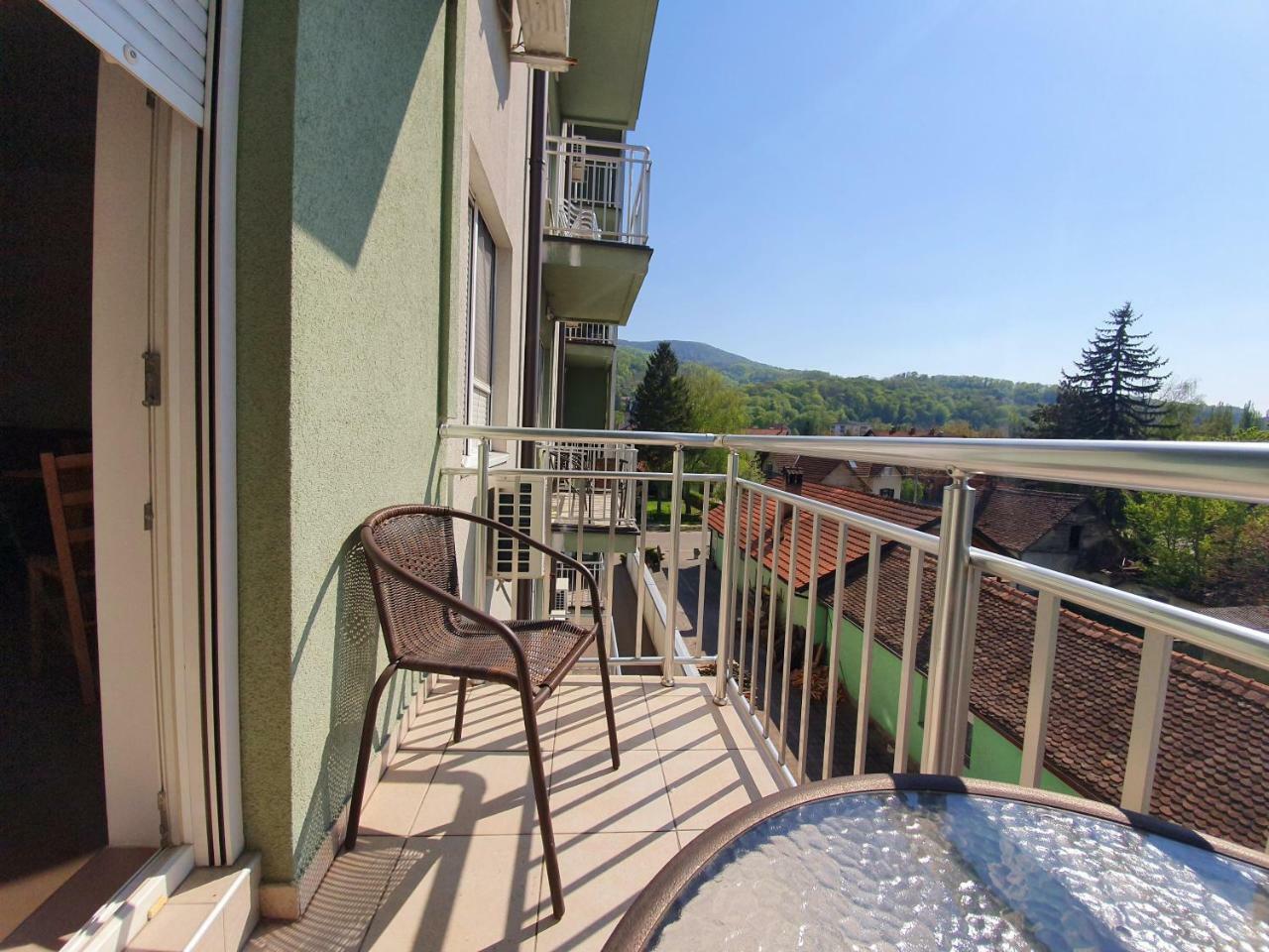 Apartmani - Vila Kovilje Banja Koviljaca Ngoại thất bức ảnh