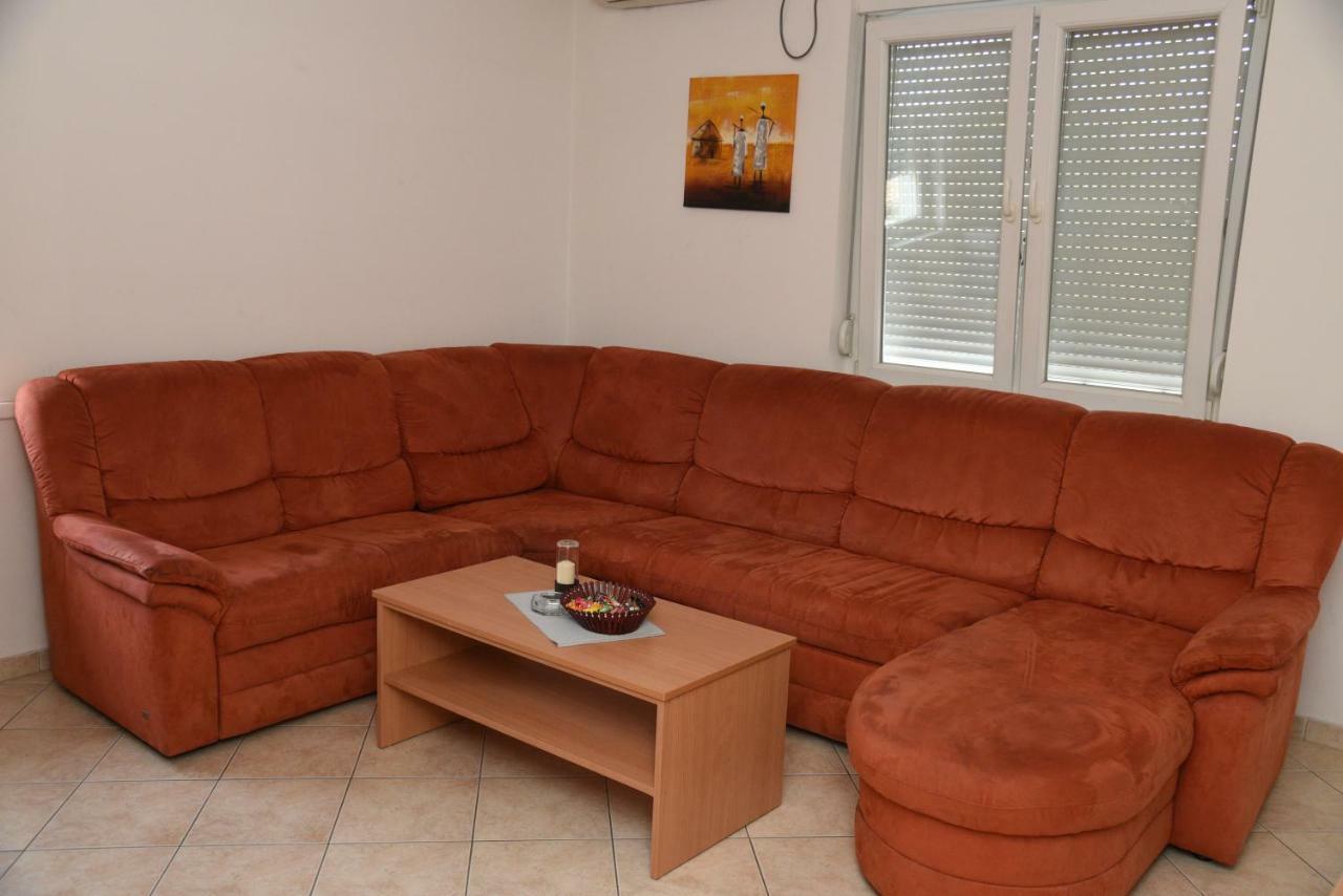 Apartmani - Vila Kovilje Banja Koviljaca Ngoại thất bức ảnh